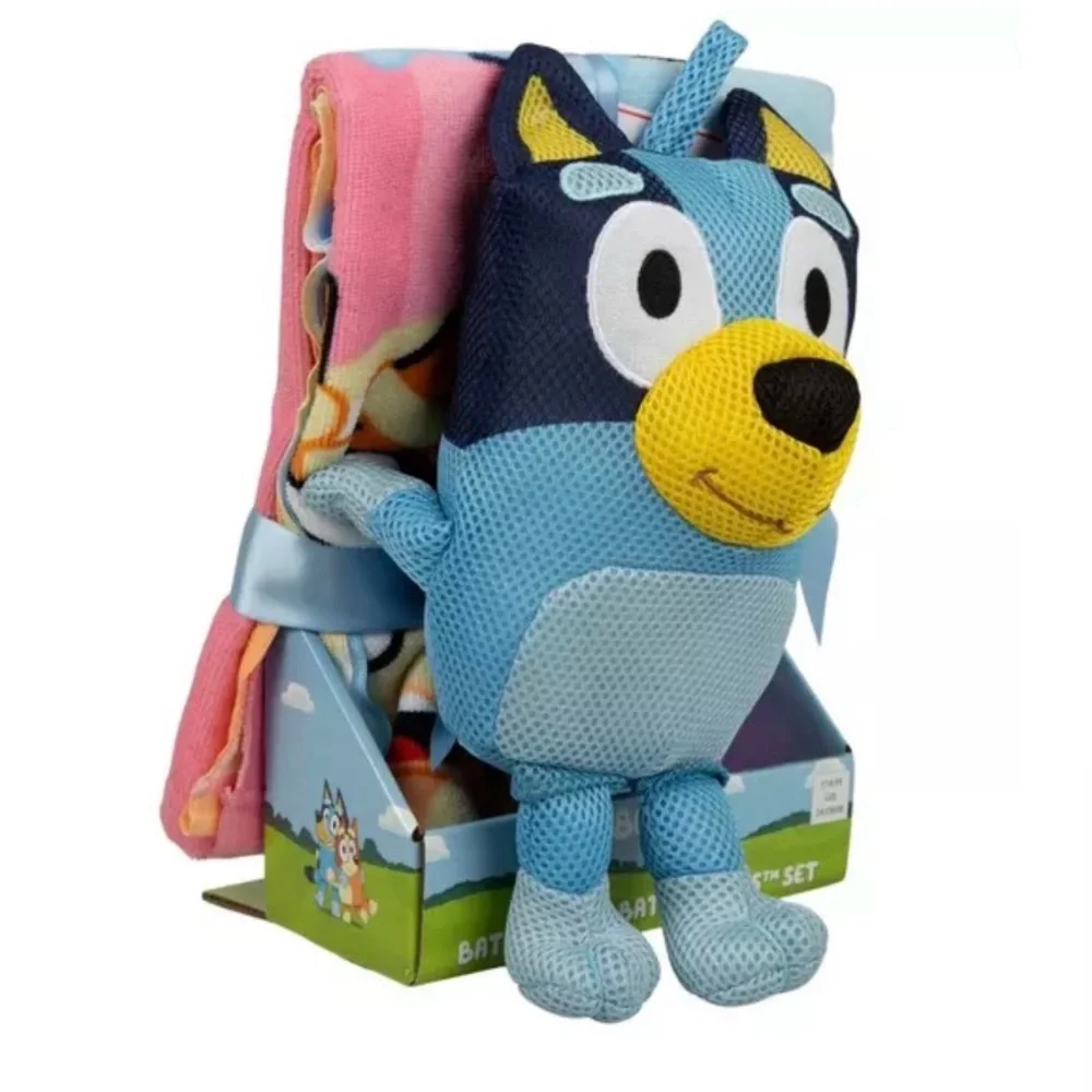 Bluey Bath Towel and Sponge Set